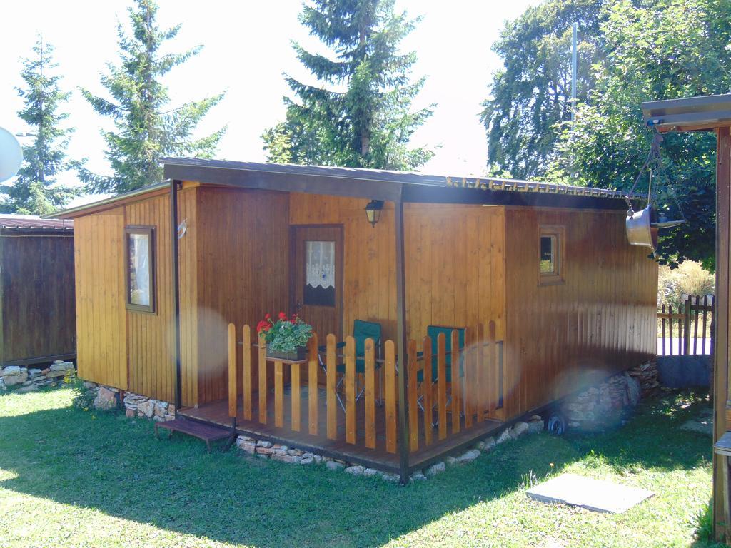 Campeggio Branchetto Bosco Chiesanuova Exterior foto