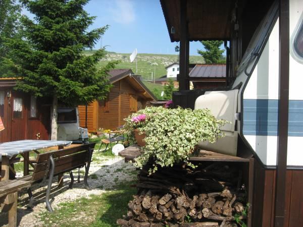 Campeggio Branchetto Bosco Chiesanuova Exterior foto