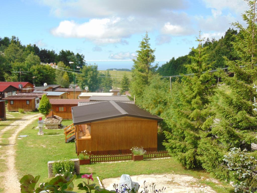 Campeggio Branchetto Bosco Chiesanuova Exterior foto